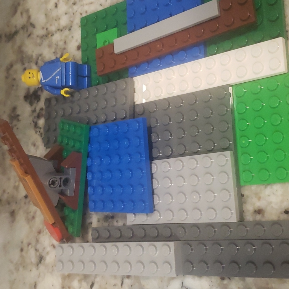 Legos - Picture 7 of 10